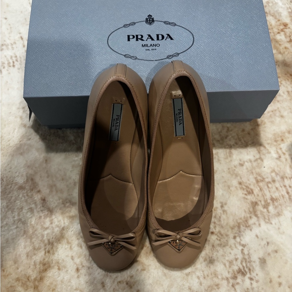 Prada Women's Beige Bow Flats